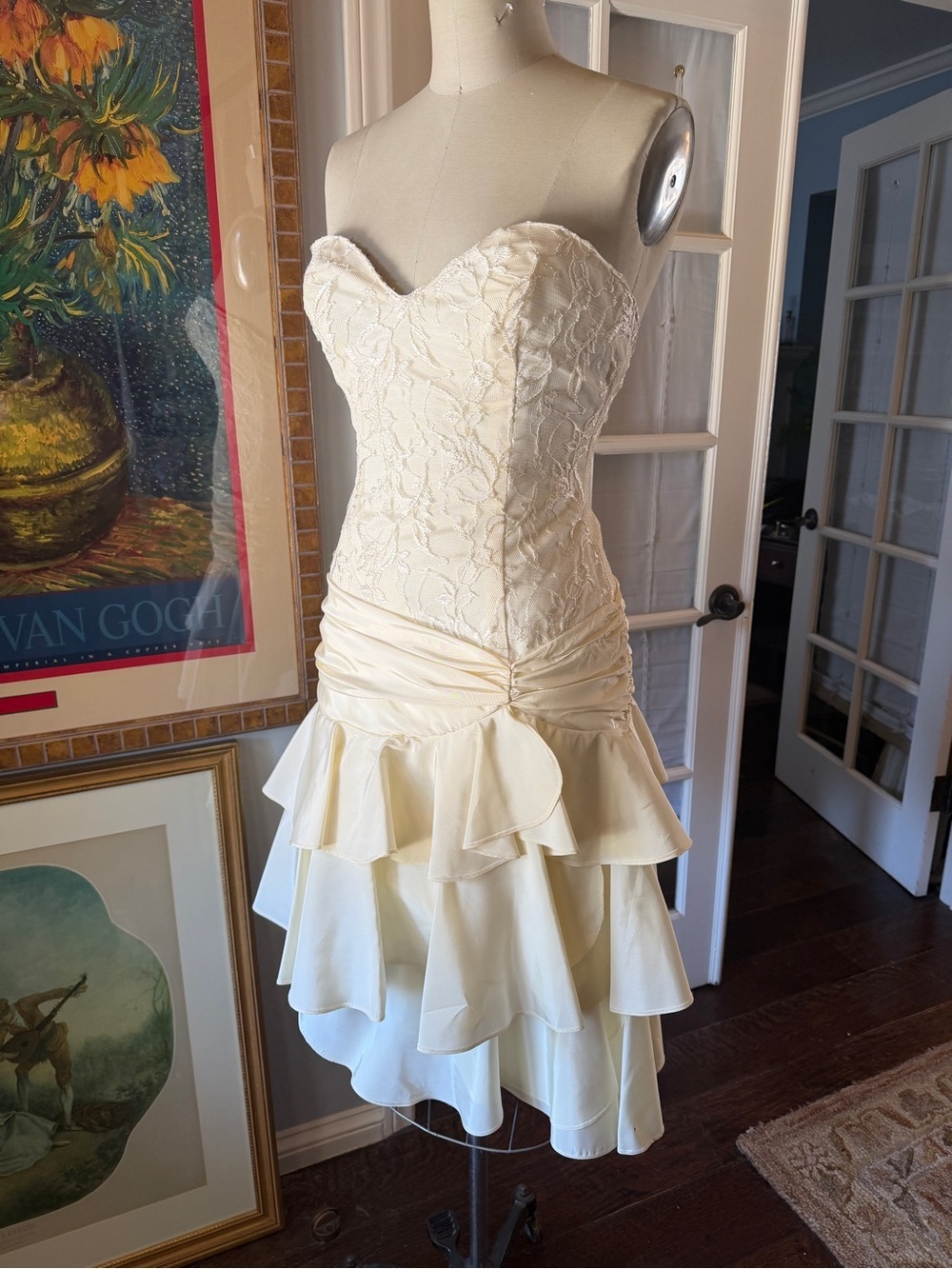 Strapless Lace Bustier Ruffle Cocktail/Wedding Dress in Ivory - Picture 3 of 16